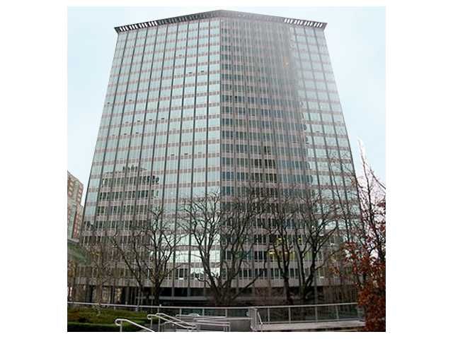 I have sold a property at 1401 989 NELSON ST in Vancouver
