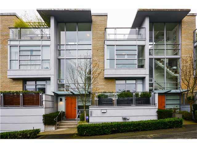 I have sold a property at 1578 8TH AVE W in Vancouver
